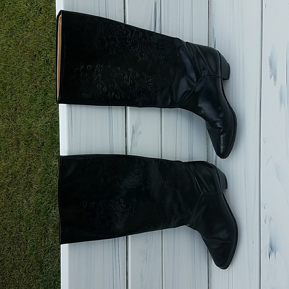 Floral Etched Italian Leather Boots